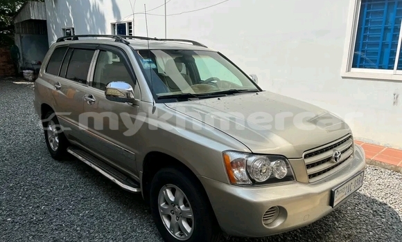 Buy Used Toyota Highlander Other Car in Cheom Ksan in Preah Vihear Province Buy Used Toyota Highlander Other Car in Cheom Ksan in Preah Vihear Province