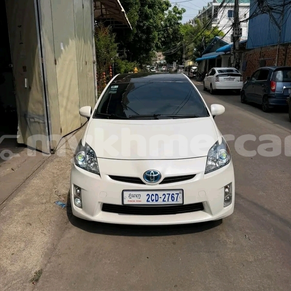 Big with watermark toyota prius preah vihear province cheom ksan 9784