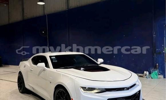 Buy Used Chevrolet Camaro White Car in Chbar Mon in Kampong Speu Province Buy Used Chevrolet Camaro White Car in Chbar Mon in Kampong Speu Province