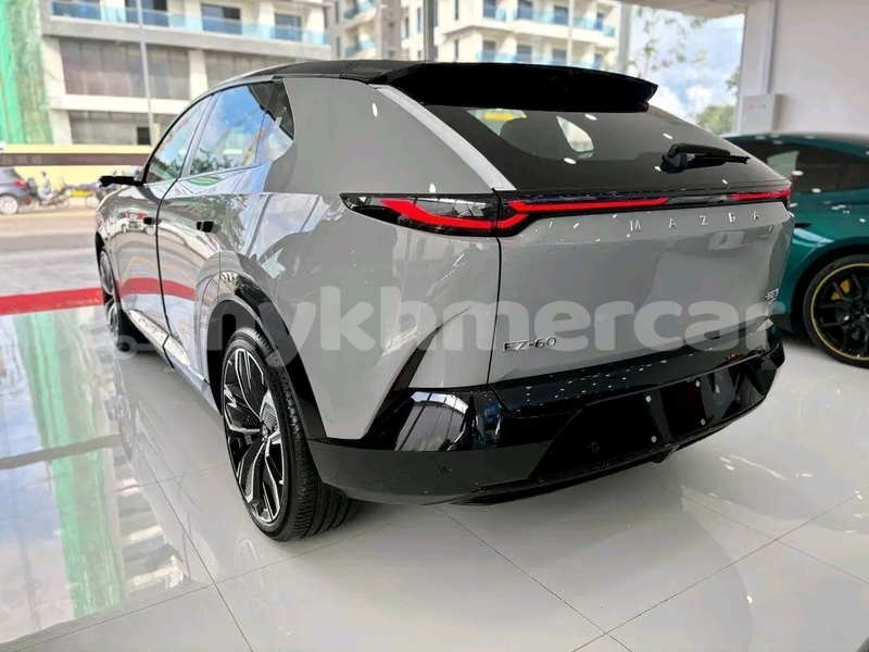 Big with watermark mazda eunos 300 kampong speu province chbar mon 9789