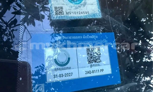 Buy Used Toyota Vitz White Car in Bavet in Svay Rieng Province Buy Used Toyota Vitz White Car in Bavet in Svay Rieng Province