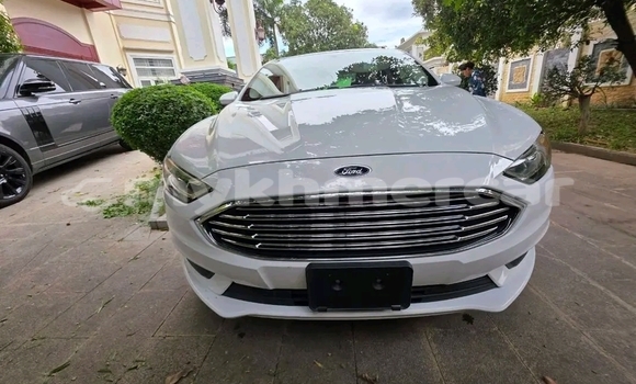 Buy Used Ford Ikon White Car in Chbar Mon in Kampong Speu Province Buy Used Ford Ikon White Car in Chbar Mon in Kampong Speu Province