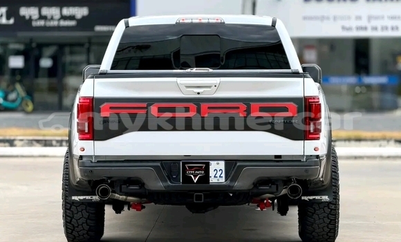 Buy Used Ford Fโ150 White Car in Chbar Mon in Kampong Speu Province Buy Used Ford Fโ150 White Car in Chbar Mon in Kampong Speu Province