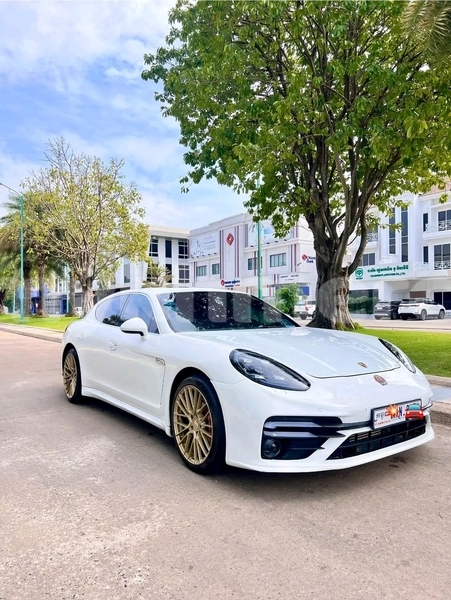 Big with watermark porsche panamera svay rieng province bavet 9798