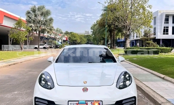 Buy Used Porsche Panamera White Car in Bavet in Svay Rieng Province Buy Used Porsche Panamera White Car in Bavet in Svay Rieng Province