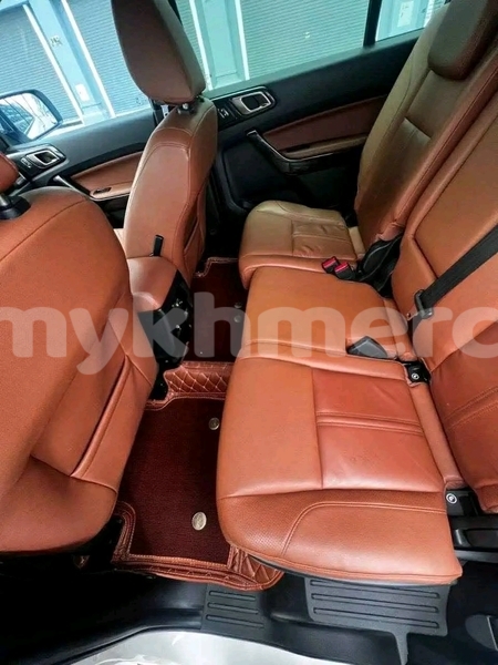 Big with watermark ford everest svay rieng province bavet 9806