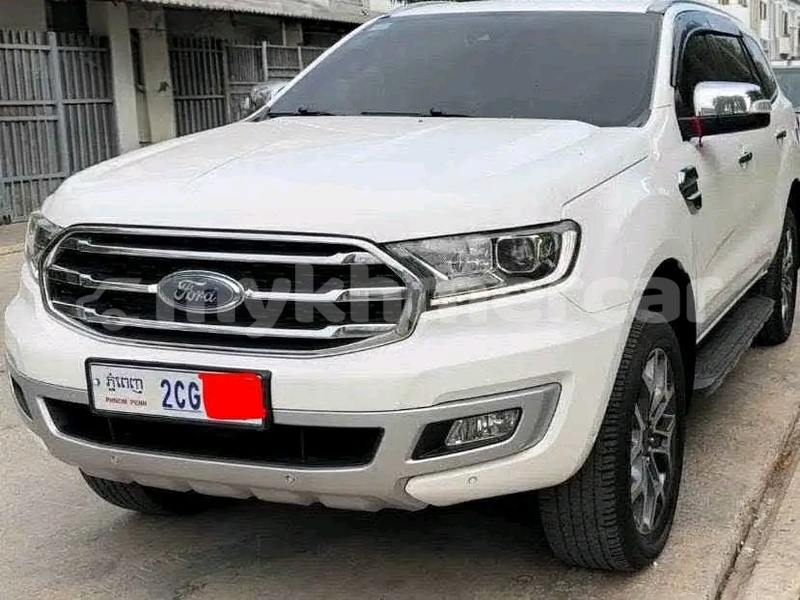 Big with watermark ford everest svay rieng province bavet 9806