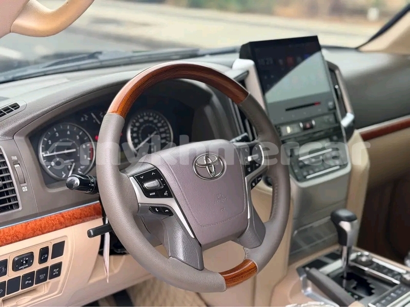 Big with watermark toyota land cruiser svay rieng province bavet 9809