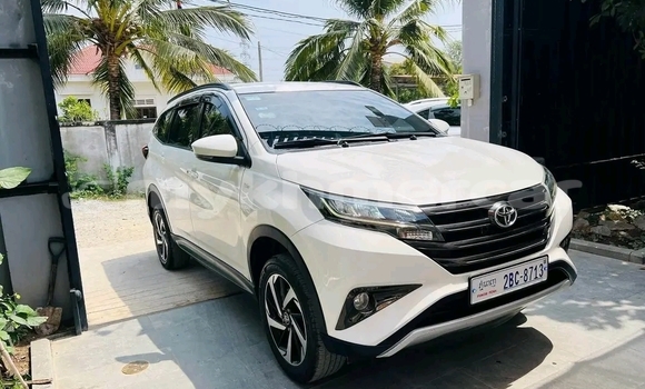 Buy Used Toyota Rush White Car in Bavet in Svay Rieng Province Buy Used Toyota Rush White Car in Bavet in Svay Rieng Province