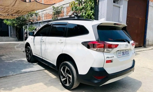 Buy Used Toyota Rush White Car in Bavet in Svay Rieng Province Buy Used Toyota Rush White Car in Bavet in Svay Rieng Province