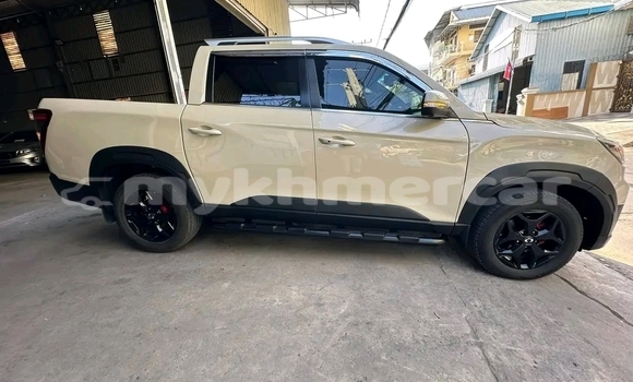 Buy Used ShuangHuan Sceo White Car in Bavet in Svay Rieng Province Buy Used ShuangHuan Sceo White Car in Bavet in Svay Rieng Province