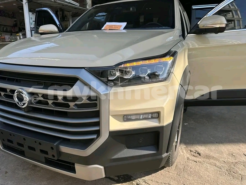 Big with watermark shuanghuan sceo svay rieng province bavet 9820