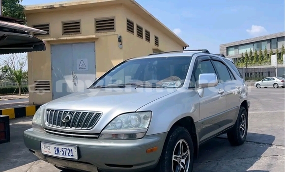 Buy Used Lexus RX 300 White Car in Bavet in Svay Rieng Province Buy Used Lexus RX 300 White Car in Bavet in Svay Rieng Province