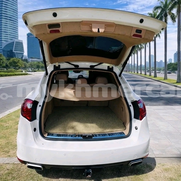 Big with watermark porsche cayenne svay rieng province bavet 9823