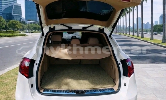 Buy Used Porsche Cayenne White Car in Bavet in Svay Rieng Province Buy Used Porsche Cayenne White Car in Bavet in Svay Rieng Province