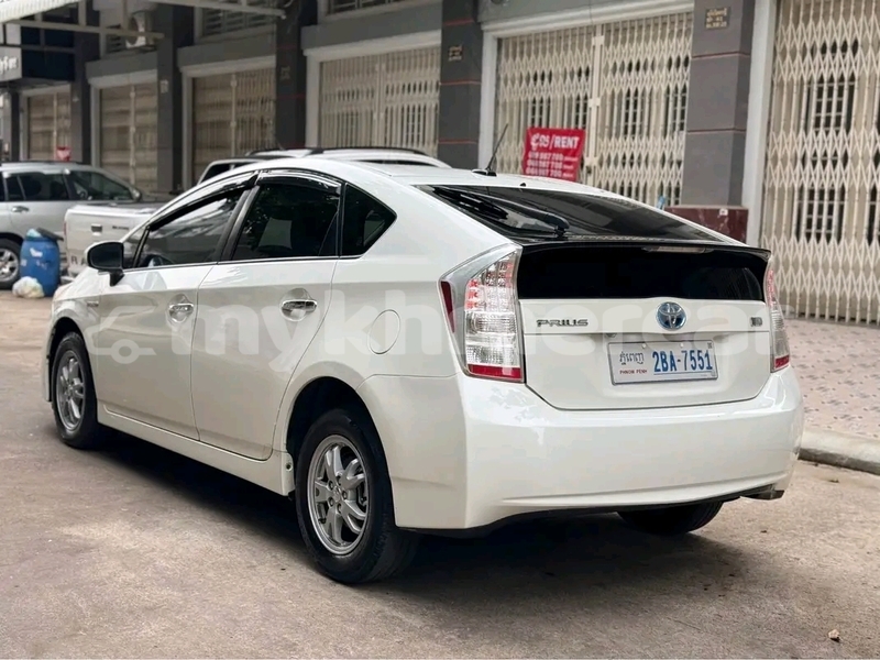 Big with watermark toyota prius phnom penh phnom penh 9840