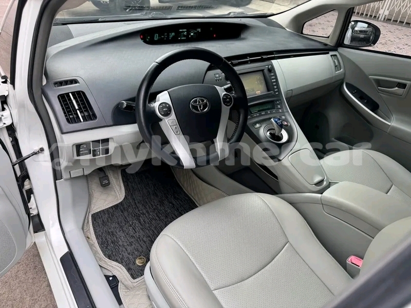 Big with watermark toyota prius phnom penh phnom penh 9840