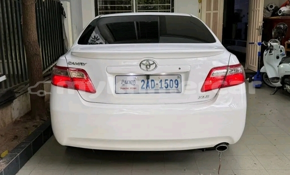 Buy Used Toyota Camry White Car in Phnom Penh in Phnom Penh Buy Used Toyota Camry White Car in Phnom Penh in Phnom Penh