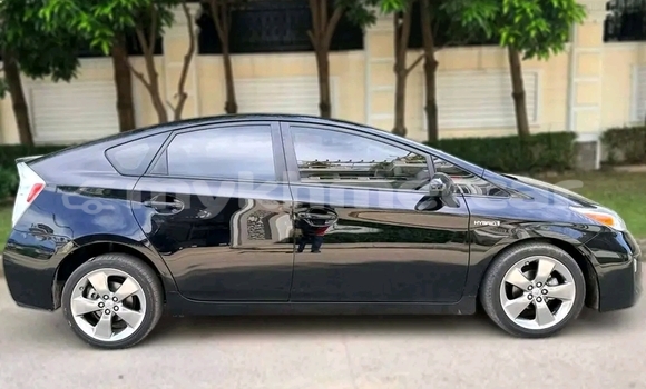 Buy Used Toyota Prius Black Car in Phnom Penh in Phnom Penh Buy Used Toyota Prius Black Car in Phnom Penh in Phnom Penh