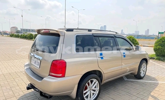 Buy Used Toyota Highlander Other Car in Phnom Penh in Phnom Penh Buy Used Toyota Highlander Other Car in Phnom Penh in Phnom Penh