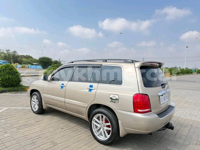Big with watermark toyota highlander phnom penh phnom penh 9850