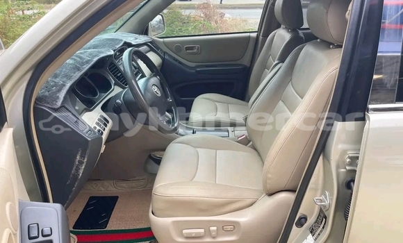 Buy Used Toyota Highlander Other Car in Phnom Penh in Phnom Penh Buy Used Toyota Highlander Other Car in Phnom Penh in Phnom Penh