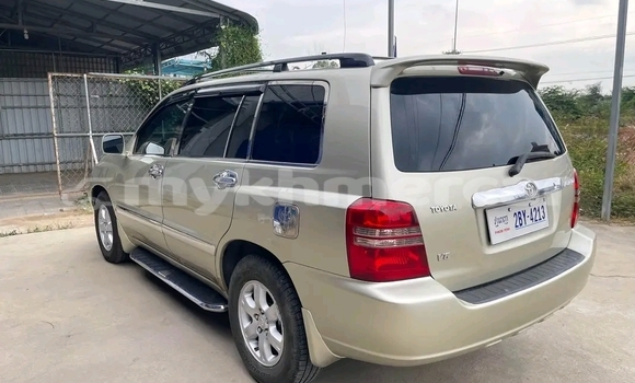 Buy Used Toyota Highlander Other Car in Phnom Penh in Phnom Penh Buy Used Toyota Highlander Other Car in Phnom Penh in Phnom Penh