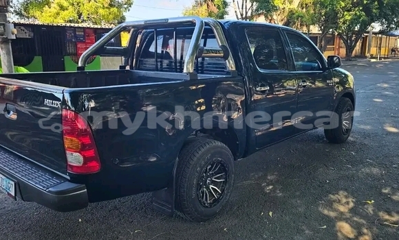 Buy Used Toyota Hilux Black Car in Phnom Penh in Phnom Penh Buy Used Toyota Hilux Black Car in Phnom Penh in Phnom Penh