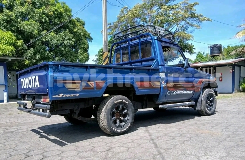 Big with watermark toyota land cruiser phnom penh phnom penh 9855