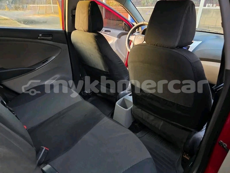 Big with watermark hyundai accent kampong speu province chbar mon 9856