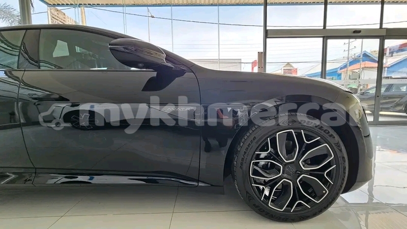 Big with watermark rover streetwise phnom penh phnom penh 9865