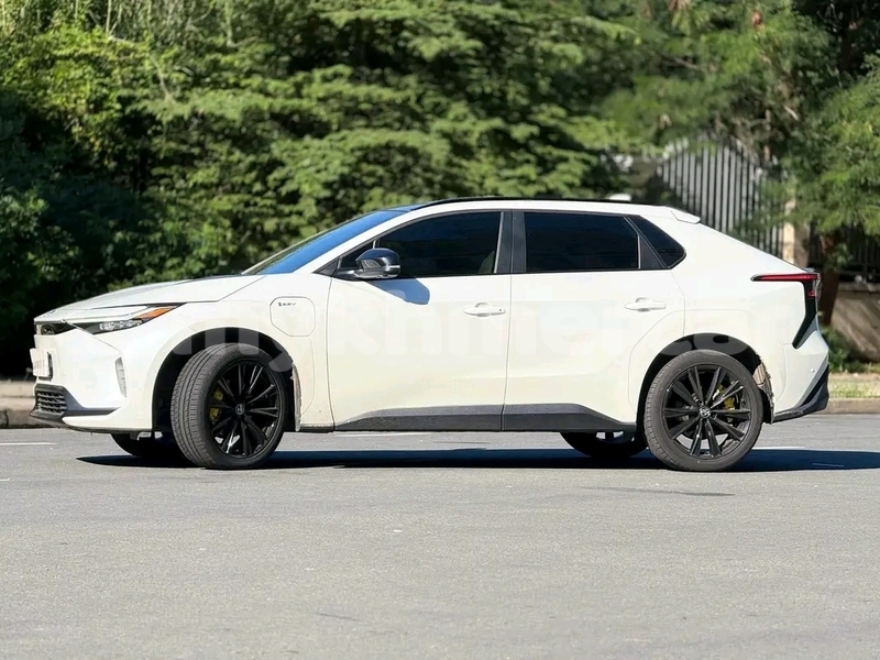 Big with watermark toyota blizzard phnom penh phnom penh 9867