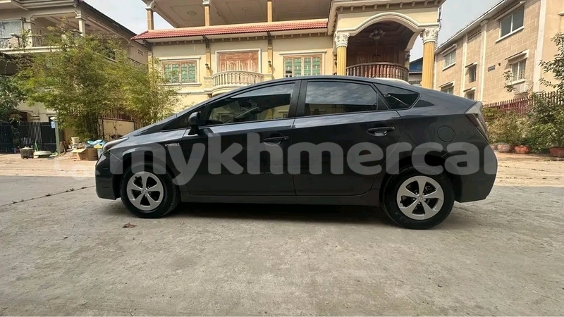 Big with watermark toyota prius phnom penh phnom penh 9871