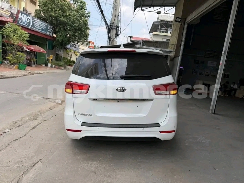 Big with watermark kia carnival banteay meanchey province phnom srok 9874