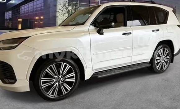 Buy Used Lexus LX White Car in Phnom Penh in Phnom Penh Buy Used Lexus LX White Car in Phnom Penh in Phnom Penh