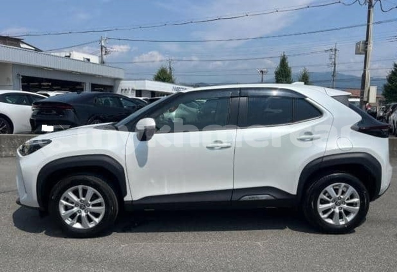 Big with watermark toyota yaris phnom penh phnom penh 9890