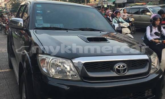 Buy Used Toyota Hilux Black Car in Phnom Penh in Phnom Penh Buy Used Toyota Hilux Black Car in Phnom Penh in Phnom Penh