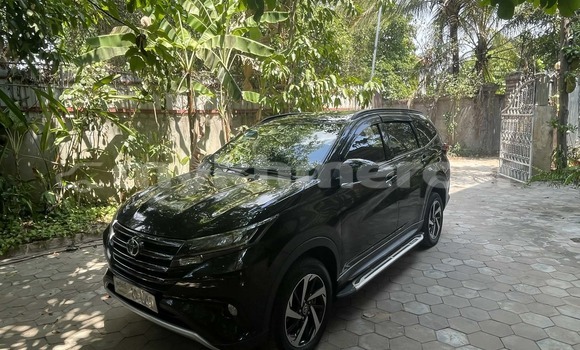 Acheter Occasion Voiture Toyota Rush Noir à Siem Reap, Siem Reap Province Acheter Occasion Voiture Toyota Rush Noir à Siem Reap, Siem Reap Province