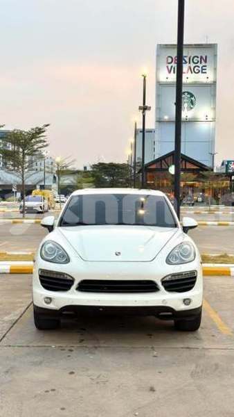 Big with watermark porsche cayenne svay rieng province bavet 9914