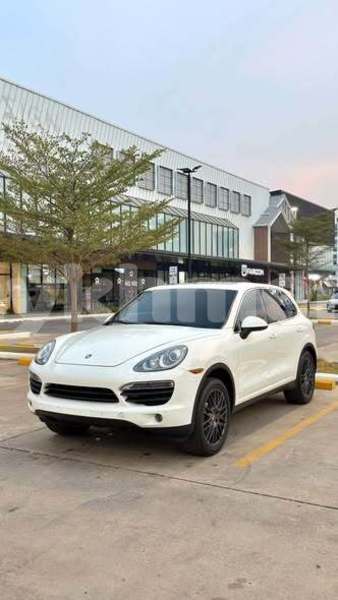 Big with watermark porsche cayenne svay rieng province bavet 9914
