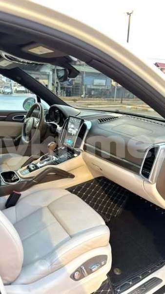 Big with watermark porsche cayenne svay rieng province bavet 9914