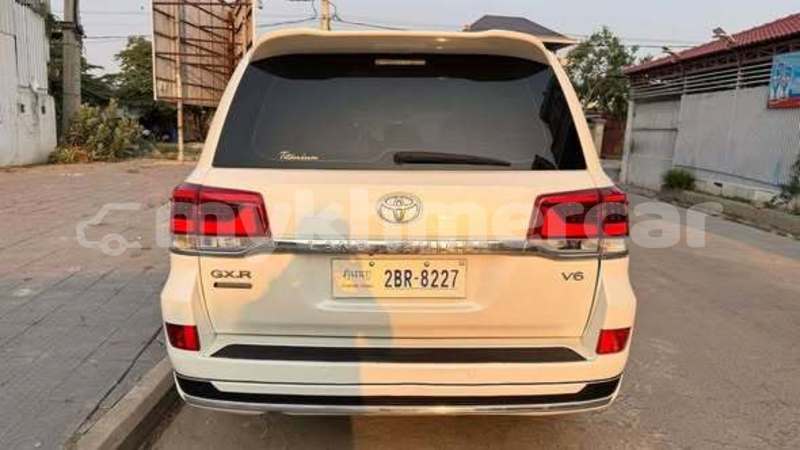 Big with watermark toyota land cruiser svay rieng province bavet 9921