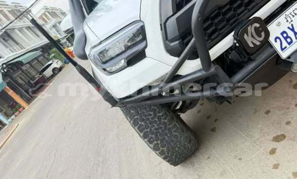 Buy Used Toyota 4Runner Other Car in Bavet in Svay Rieng Province