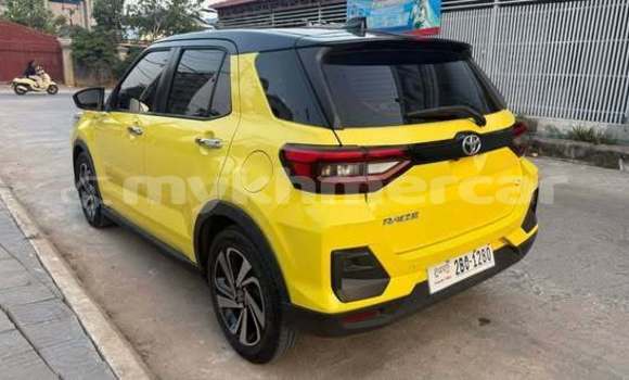 Buy Used Toyota Ractis Other Car in Chbar Mon in Kampong Speu Province