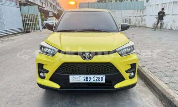 Buy Used Toyota Ractis Other Car in Chbar Mon in Kampong Speu Province Buy Used Toyota Ractis Other Car in Chbar Mon in Kampong Speu Province