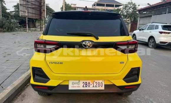 Buy Used Toyota Ractis Other Car in Chbar Mon in Kampong Speu Province Buy Used Toyota Ractis Other Car in Chbar Mon in Kampong Speu Province