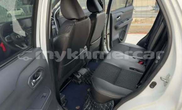 Buy Used Toyota Ractis Other Car in Bavet in Svay Rieng Province Buy Used Toyota Ractis Other Car in Bavet in Svay Rieng Province