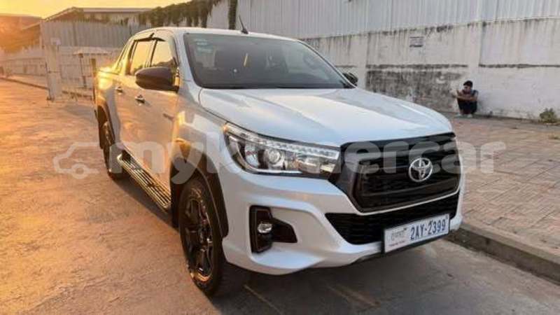 Big with watermark toyota hilux svay rieng province bavet 9927