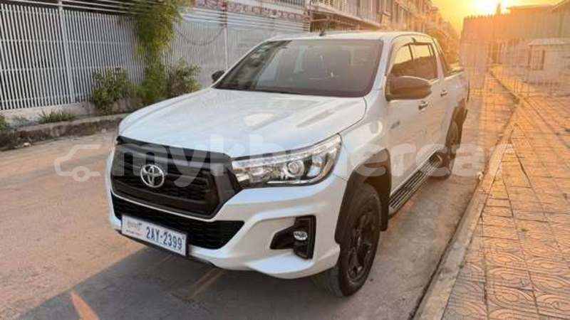 Big with watermark toyota hilux svay rieng province bavet 9927