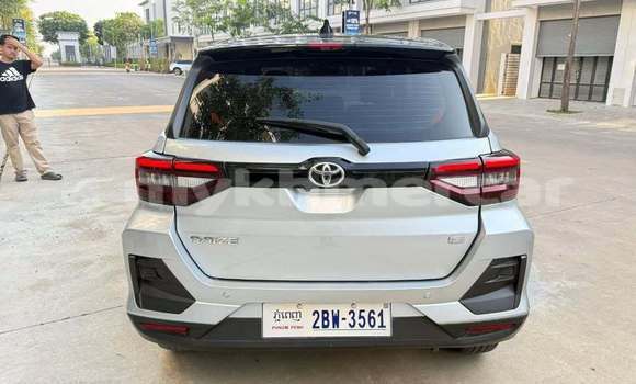 Buy Used Toyota Ractis Other Car in Bavet in Svay Rieng Province